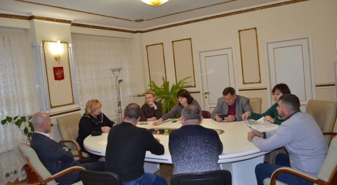 В Керченском горсовете прошло совещание управляющих компаний города