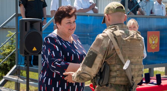Ольга СОЛОДИЛОВА поздравила вернувшихся домой спецназовцев