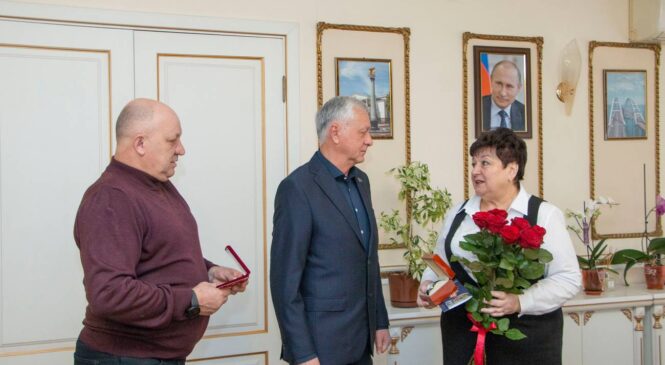 Руководство города поздравляет военкома Керчи и Ленинского района с 65-летием