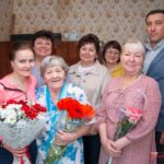 Гости из горсовета поздравили керчанку Александру НЕКРЫЛОВУ со 100-летием