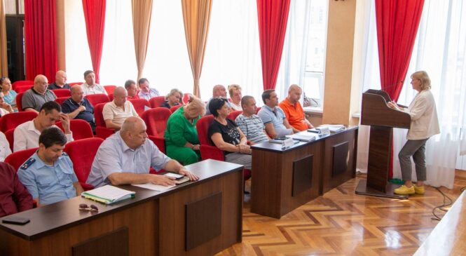 На 94-й сессии горсовета депутаты приняли решение по 23-м вопросам повестки дня